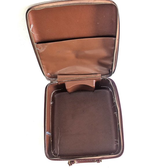 🎳 Vintage Hardshell Zip Up bowling ball bag 🎳 - Picture 12 of 16